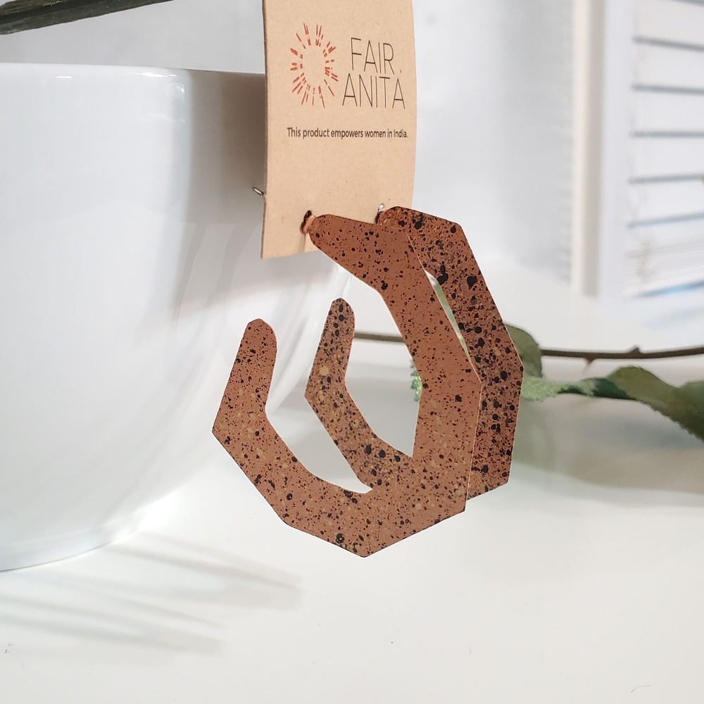 Speckled Deconstructed Open Hoop Earrings